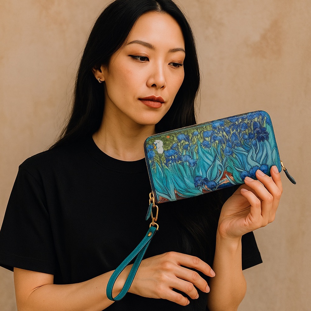 💐Van Gogh Irises Wristlet Wallet💙💚NWT